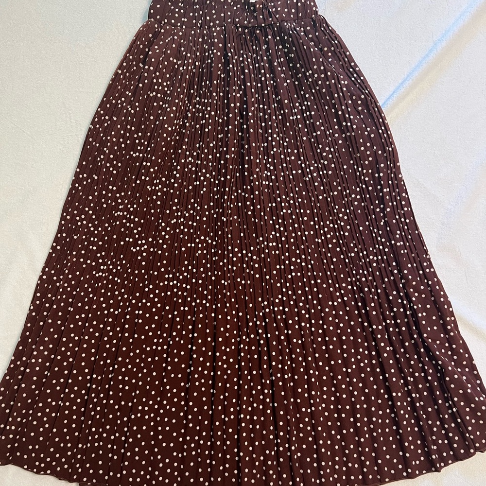 Polka Dot Pleated Brown Skirt